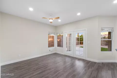 4726 E White Aster St, Phoenix, AZ 85044 photo 9