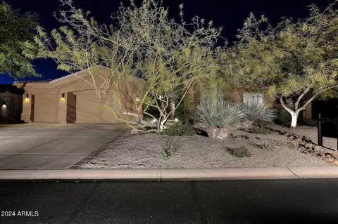 8868 E Calle De Las Brisas --, Scottsdale, AZ 85255