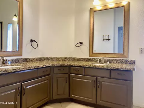 1725 E Briarwood Ter, Phoenix, AZ 85048 photo 19
