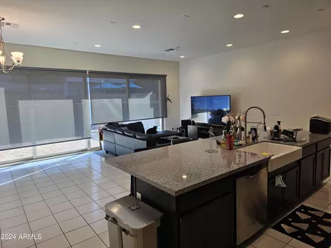 25347 N 19th Ln, Phoenix, AZ 85085 photo 10