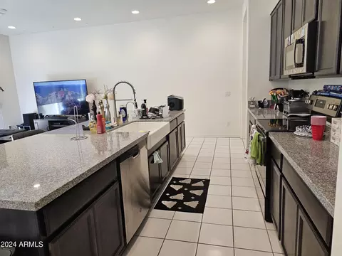 25347 N 19th Ln, Phoenix, AZ 85085 photo 13