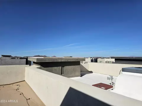 25347 N 19th Ln, Phoenix, AZ 85085 photo 32