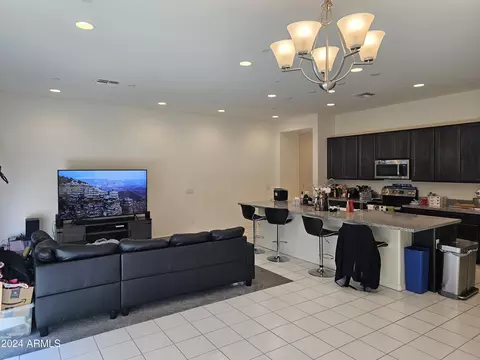 25347 N 19th Ln, Phoenix, AZ 85085 photo 9