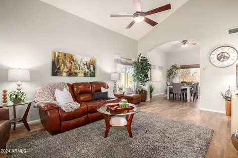 923 N Seton --, Mesa, AZ 85205 photo 4