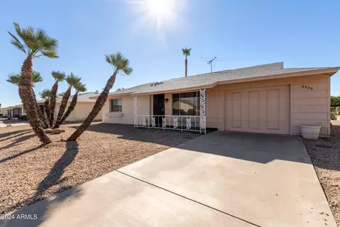 9535 W Manzanita Dr, Sun City, AZ 85373