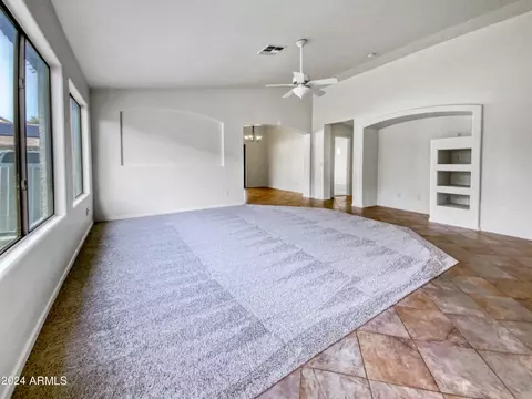 2718 E Carol Ave, Mesa, AZ 85204 photo 3