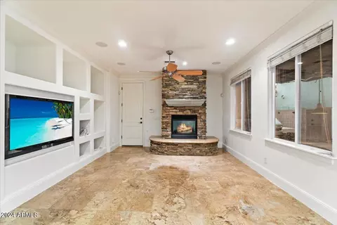 2906 N 48th Pl, Phoenix, AZ 85018 photo 7