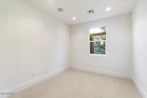 2906 N 48th Pl, Phoenix, AZ 85018 photo 20