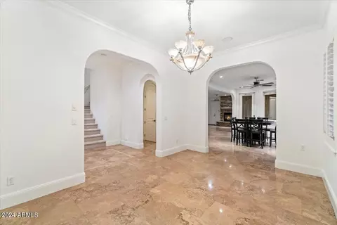 2906 N 48th Pl, Phoenix, AZ 85018 photo 13