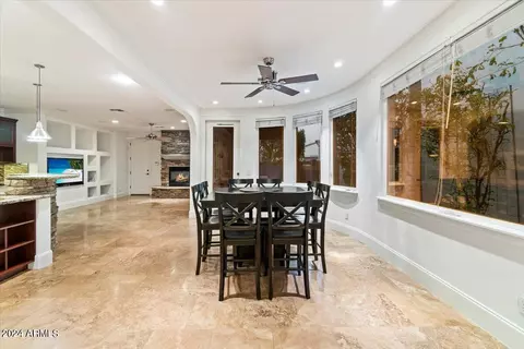 2906 N 48th Pl, Phoenix, AZ 85018 photo 10