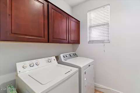 2906 N 48th Pl, Phoenix, AZ 85018 photo 25