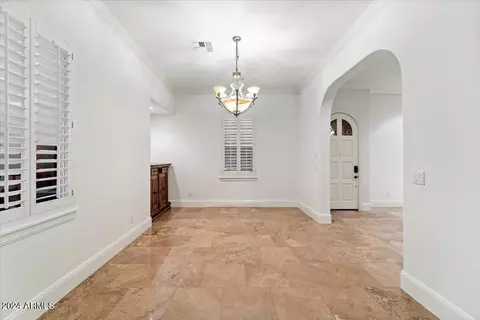 2906 N 48th Pl, Phoenix, AZ 85018 photo 12