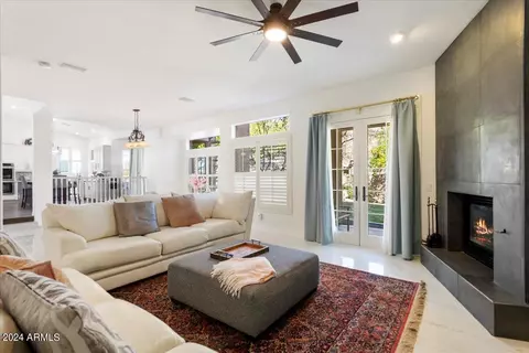 6920 E Sugarloaf Cir, Mesa, AZ 85207 photo 6