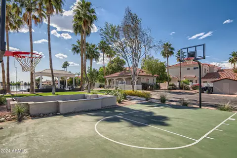 View/Area - 1551 W Commerce Ave, Gilbert, AZ 85233 photo 1 of 2