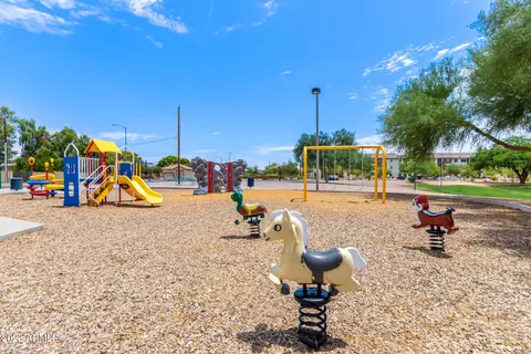 1502 N 66th Pl, Mesa, AZ 85205 photo 12