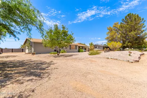 1502 N 66th Pl, Mesa, AZ 85205 photo 3
