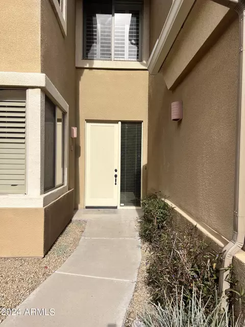 7887 N 16th St N #111, Phoenix, AZ 85020