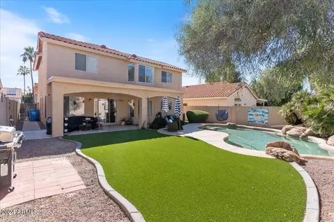 Exterior - 1206 E Saint John Rd, Phoenix, AZ 85022 photo 3 of 4