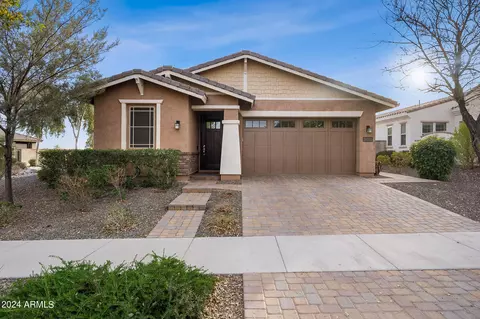 20813 W Minnezona Ave, Buckeye, AZ 85396