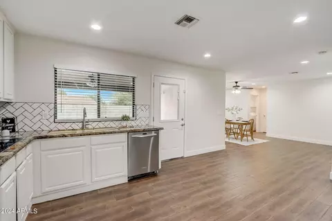 2725 E Libby St, Phoenix, AZ 85032 photo 15
