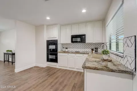 2725 E Libby St, Phoenix, AZ 85032 photo 14