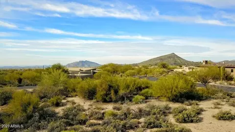 39385 N 105th St #-, Scottsdale, AZ 85262