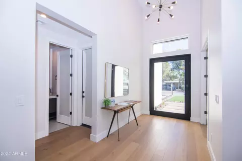 Entry Way - 4228 N 42nd St, Phoenix, AZ 85018 photo 1 of 2