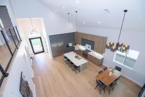 Living - 4228 N 42nd St, Phoenix, AZ 85018 photo 5 of 10
