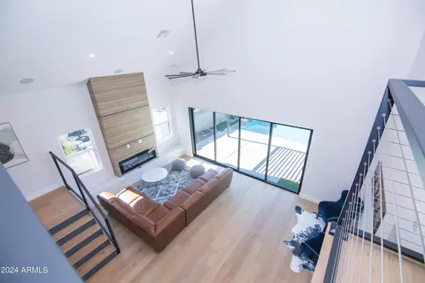 Living - 4228 N 42nd St, Phoenix, AZ 85018 photo 6 of 10