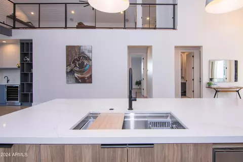 Kitchen - 4228 N 42nd St, Phoenix, AZ 85018 photo 10 of 14