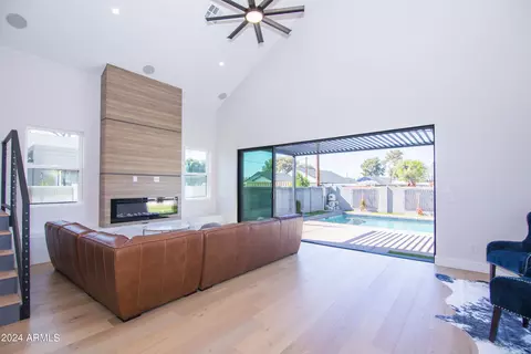 Other - 4228 N 42nd St, Phoenix, AZ 85018 photo 2 of 14