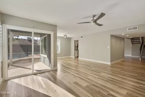 4155 W Evans Dr, Phoenix, AZ 85053 photo 4