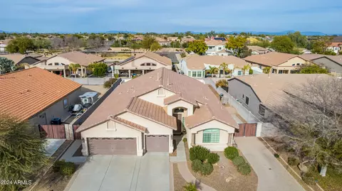 898 E Teakwood Dr, Chandler, AZ 85249