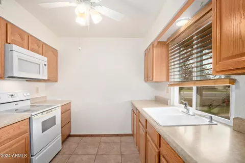 15434 N 99th Dr, Sun City, AZ 85351