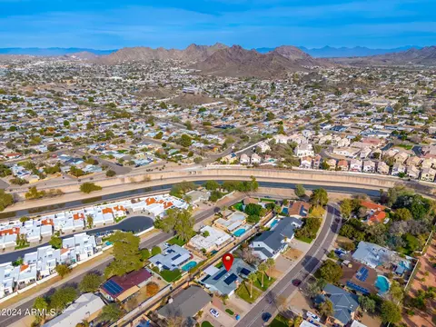 View/Area - 802 E Harmont Dr, Phoenix, AZ 85020 photo 10 of 10