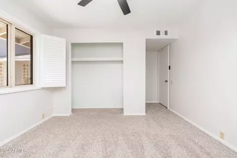 Bedroom - 802 E Harmont Dr, Phoenix, AZ 85020 photo 2 of 4