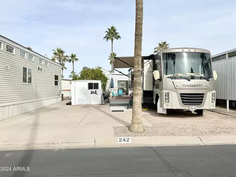 242 S Aquamarine Dr #242, Apache Junction, AZ 85119