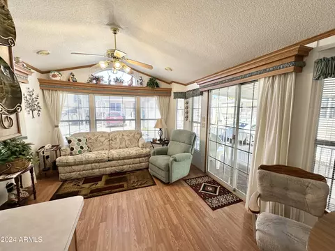 772 S Diamond Dr, Apache Junction, AZ 85119 photo 9