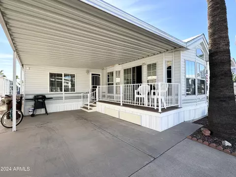 772 S Diamond Dr, Apache Junction, AZ 85119 photo 3