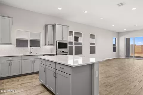 5977 E Quail Ave, Phoenix, AZ 85054 photo 7