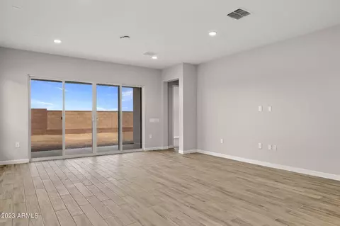 5977 E Quail Ave, Phoenix, AZ 85054 photo 12