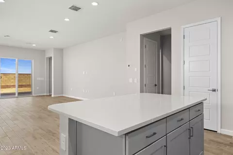 5977 E Quail Ave, Phoenix, AZ 85054 photo 11