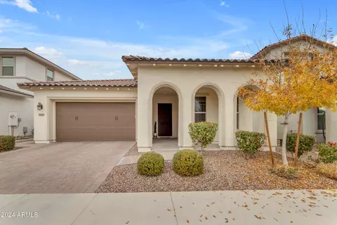 21008 E Carriage Way, Queen Creek, AZ 85142