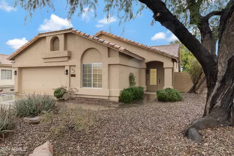 1901 E Fellars Dr, Phoenix, AZ 85022