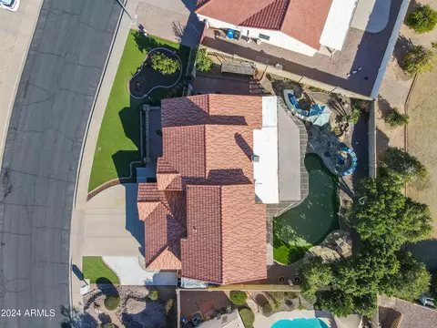 5925 E Ivy St, Mesa, AZ 85205 photo 4