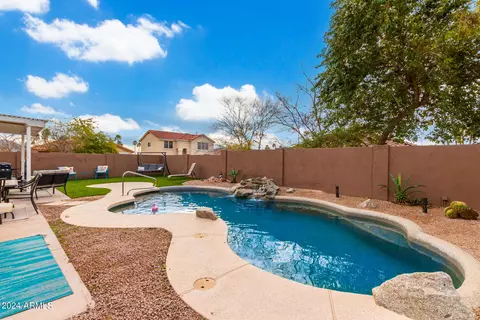 Exterior - 10739 E Bramble Ave, Mesa, AZ 85208 photo 7 of 10