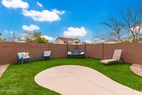 Exterior - 10739 E Bramble Ave, Mesa, AZ 85208 photo 6 of 10
