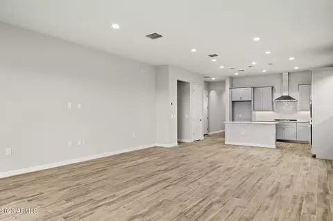 5955 E Lone Cactus Rd, Phoenix, AZ 85054 photo 14