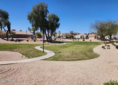 925 E Laredo St, Chandler, AZ 85225