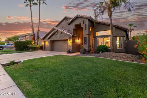 854 W Azalea Dr, Chandler, AZ 85248